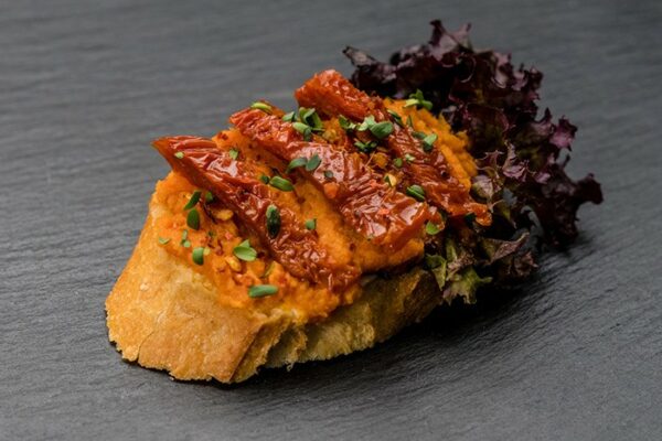Hnuta’s Gourmet Mix vegetarisch Karotten-/Tomaten-Terrine - Brötchen Catering