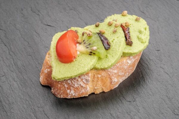 Hnuta’s Gourmet Mix vegan Erbsenminzecreme - Brötchen Catering