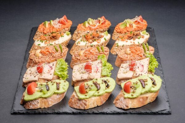 Hnuta’s Gourmet Mix vegan - Brötchen Catering
