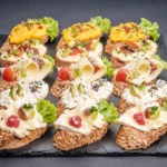 Hnuta’s Gourmet Mix vegetarisch - Brötchen Catering