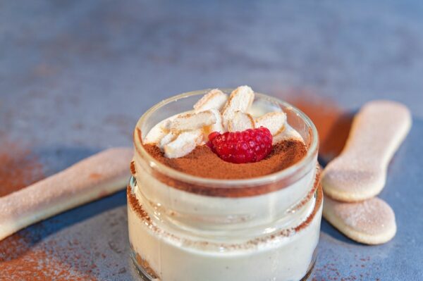 Hnuta’s Tiramisu - Broetchen Catering