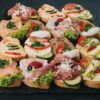 Hnuta’s Canapes Mix - Brötchen Catering Hnuta’s Canapes Mix - Brötchen Catering