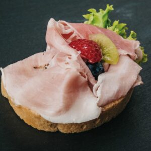 Hnuta’s Canapes Mix Schinken - Brötchen Catering