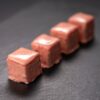 Hnuta’s glasierte Petit Fours Mix Punschwürfel