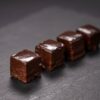 Hnuta’s glasierte Petit Fours Mix Sacherwürfel Hnuta’s glasierte Petit Fours Mix Sacherwürfel
